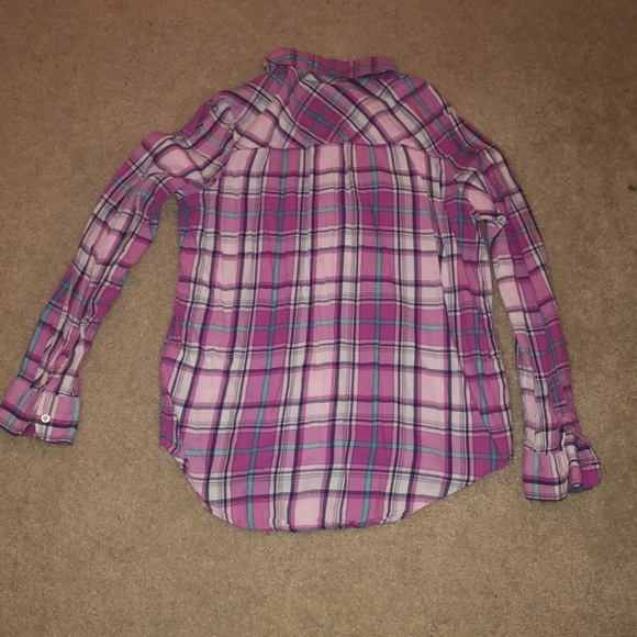 Button-up shirt - Picture 2 of 3